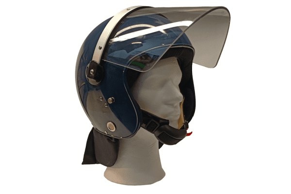 Zoom bild av C.P.E Kravallhjälm Ordningsvakt