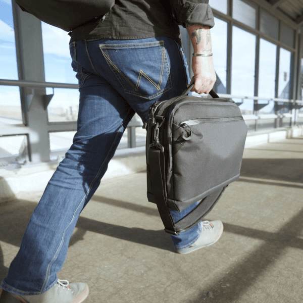 Zoom bild av Magpul EDC15 Messenger Bag
