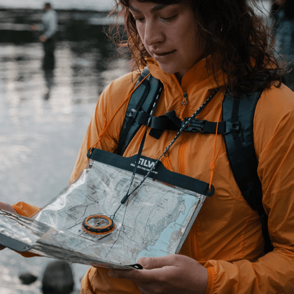 Zoom bild av Silva Waterproof Map Case Lite - L